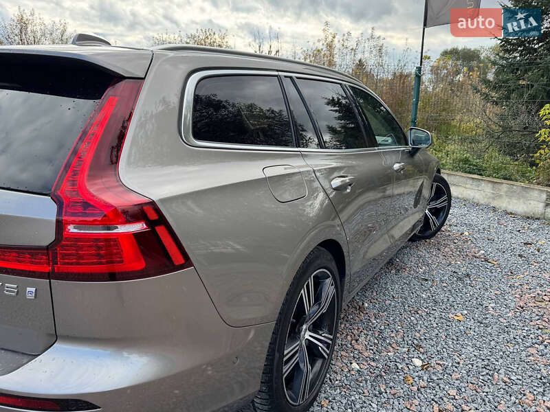 Универсал Volvo V60 2020 в Дрогобыче фото 32 Универсал Volvo V60 2020 в Дрогобыче
