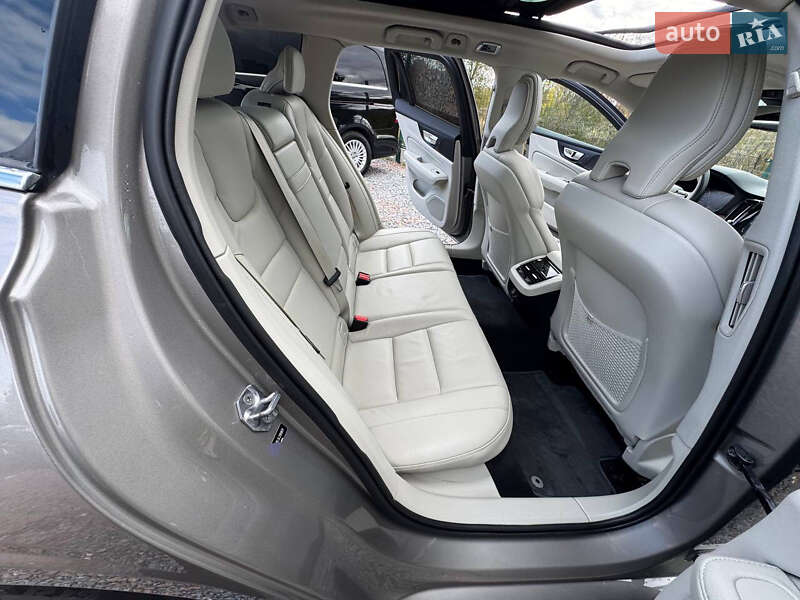 Универсал Volvo V60 2020 в Дрогобыче фото 84 Универсал Volvo V60 2020 в Дрогобыче