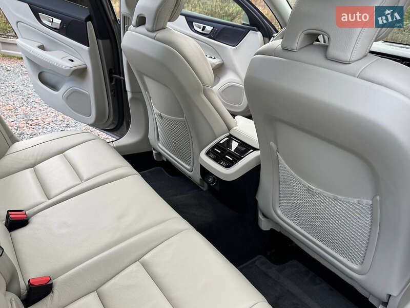 Универсал Volvo V60 2020 в Дрогобыче фото 87 Универсал Volvo V60 2020 в Дрогобыче