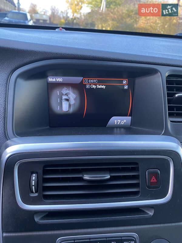 Універсал Volvo V60 2014 в Кропивницькому