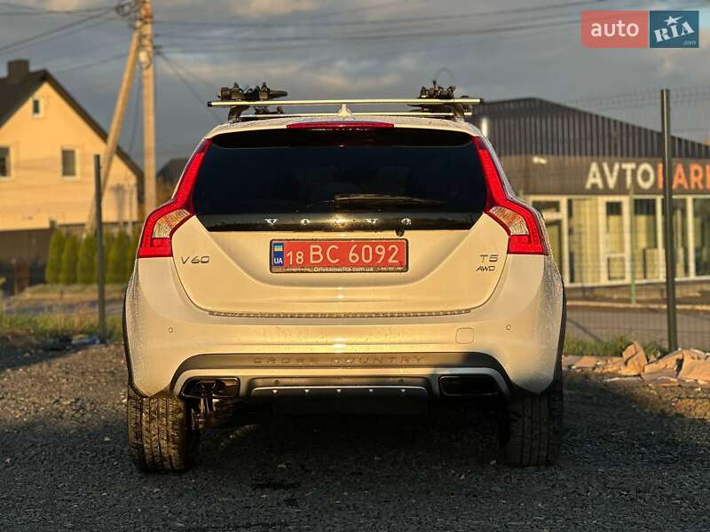 Універсал Volvo V60 2015 в Луцьку фото 4 Універсал Volvo V60 2015 в Луцьку