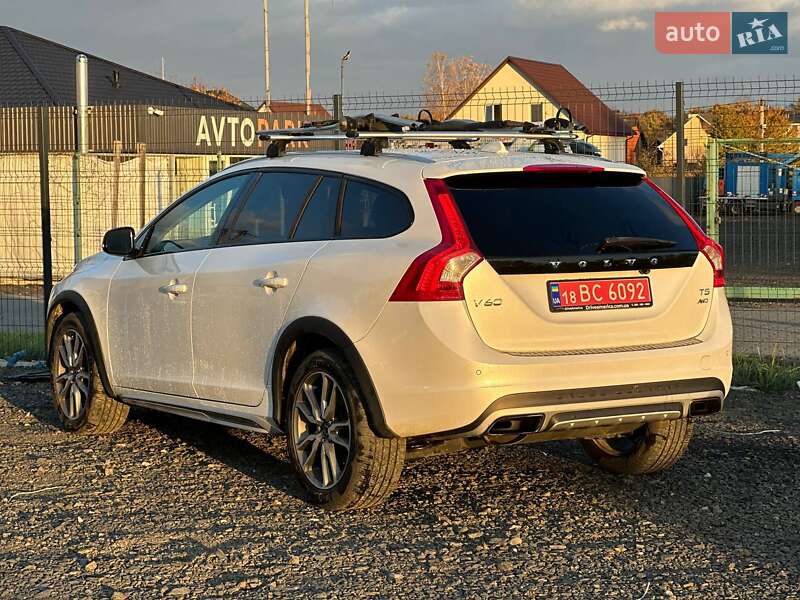 Універсал Volvo V60 2015 в Луцьку фото 6 Універсал Volvo V60 2015 в Луцьку