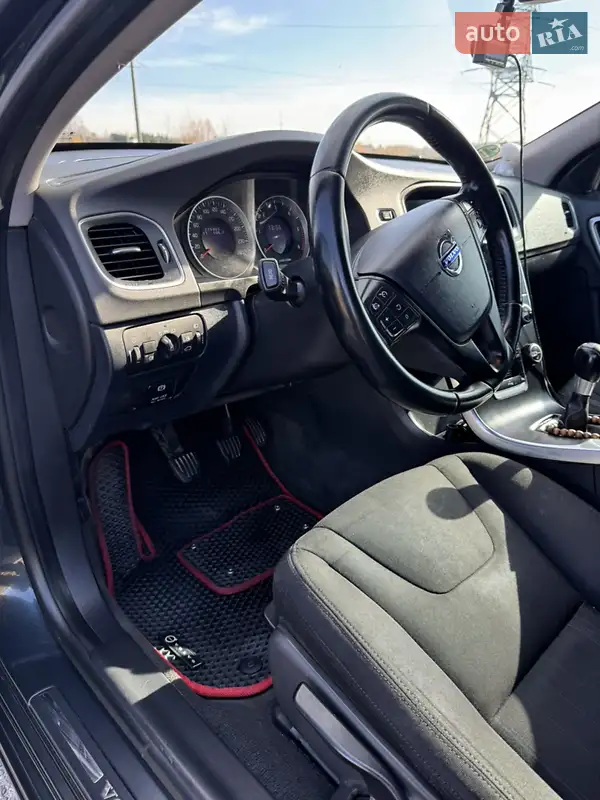 Volvo V60 2011 VIN YV1FW84A1C1059138 фото оголошення 28 з 87