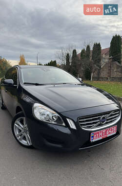 Универсал Volvo V60 2013 в Ровно