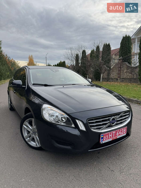 Volvo V60 2013