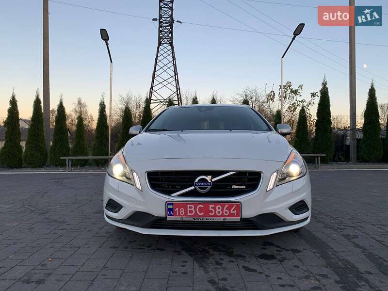 Універсал Volvo V60 2013 в Кременці