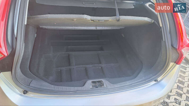 Универсал Volvo V60 2014 в Стрые