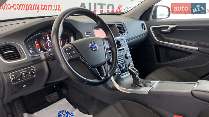 Универсал Volvo V60 2018 в Львове