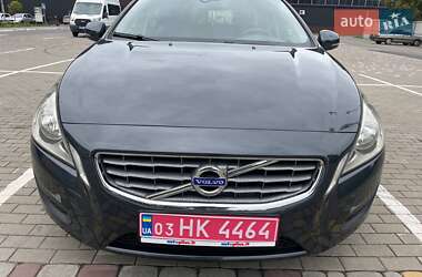 Універсал Volvo V60 2013 в Луцьку