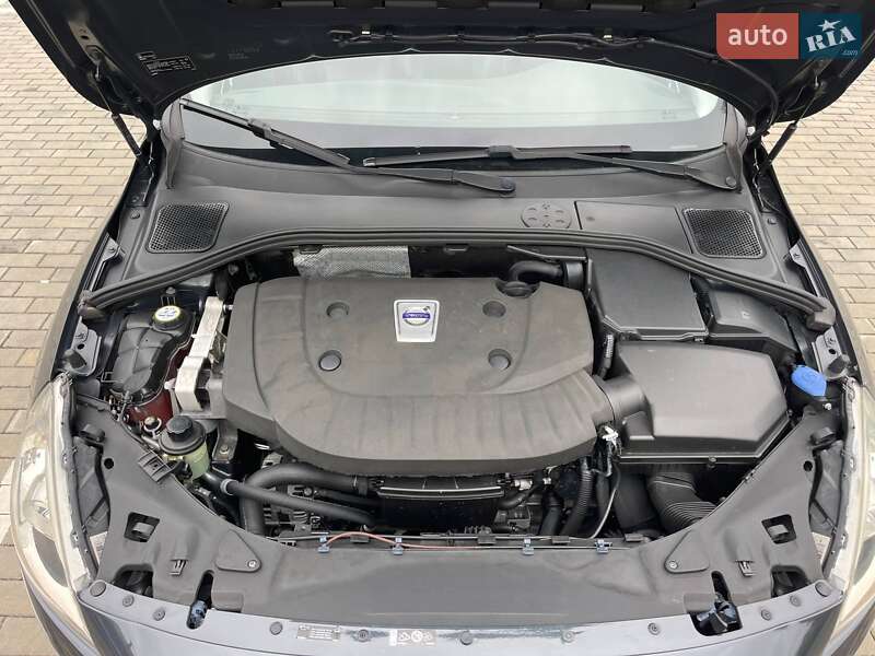 Універсал Volvo V60 2013 в Луцьку
