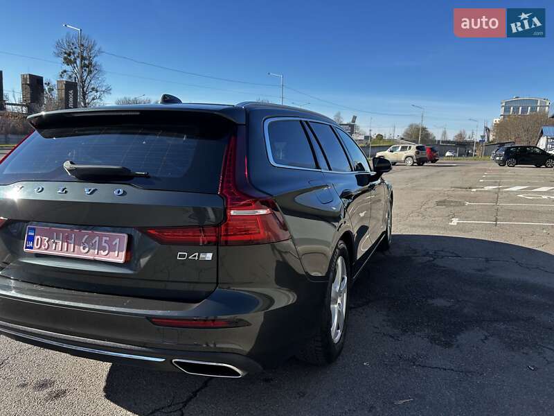Универсал Volvo V60 2019 в Львове