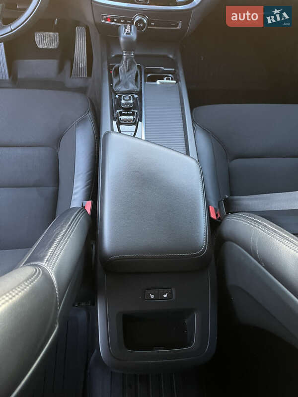 Універсал Volvo V60 2020 в Калуші фото 34 Універсал Volvo V60 2020 в Калуші
