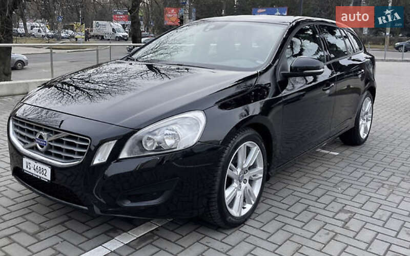 Универсал Volvo V60 2012 в Луцке фото Универсал Volvo V60 2012 в Луцке