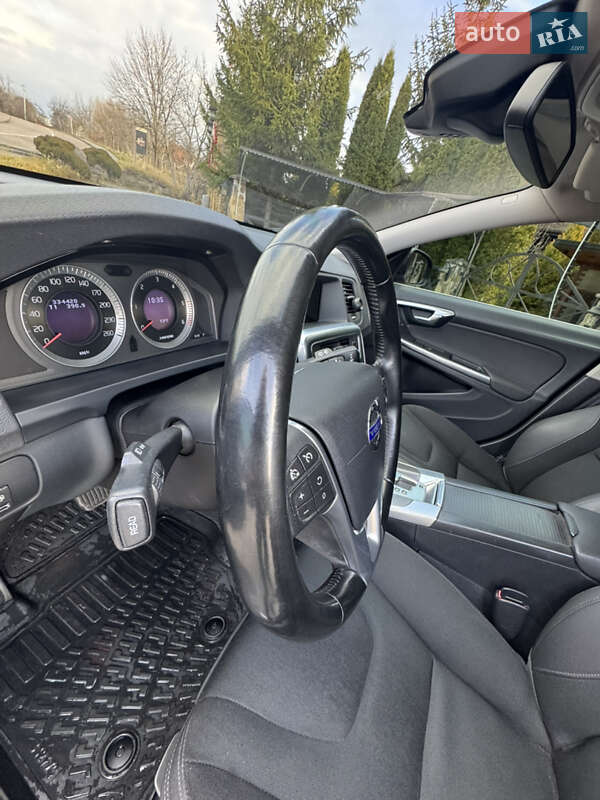 Універсал Volvo V60 2010 в Трускавці