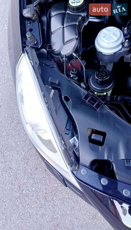 Универсал Volvo V60 2012 в Киеве