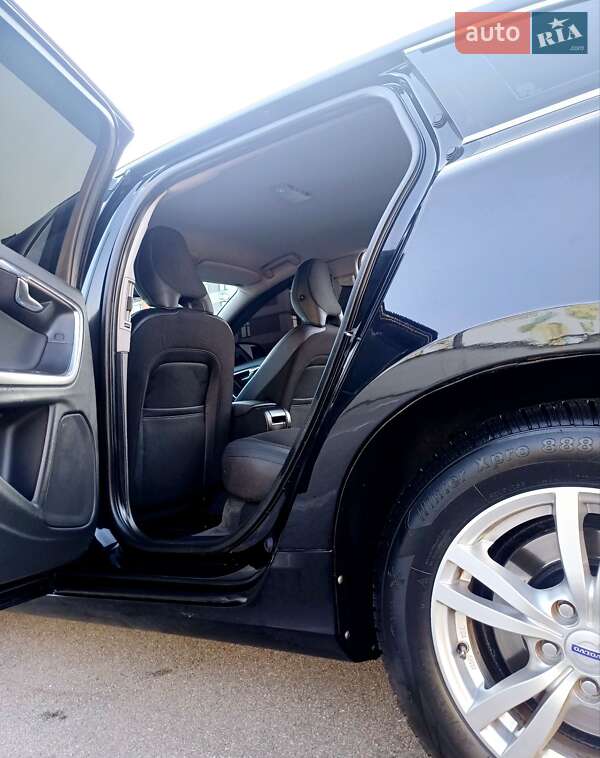 Универсал Volvo V60 2012 в Киеве