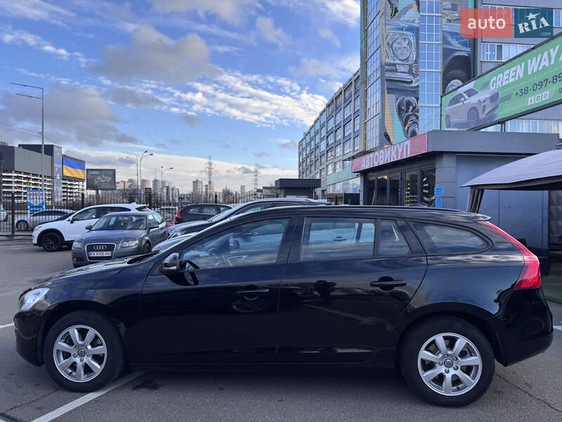 Универсал Volvo V60 2012 в Киеве фото 12 Универсал Volvo V60 2012 в Киеве