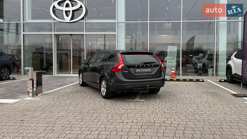 Универсал Volvo V60 2011 в Ровно