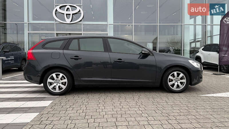 Универсал Volvo V60 2011 в Ровно