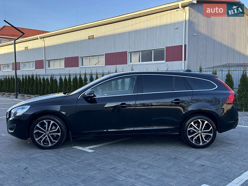 Универсал Volvo V60 2011 в Луцке