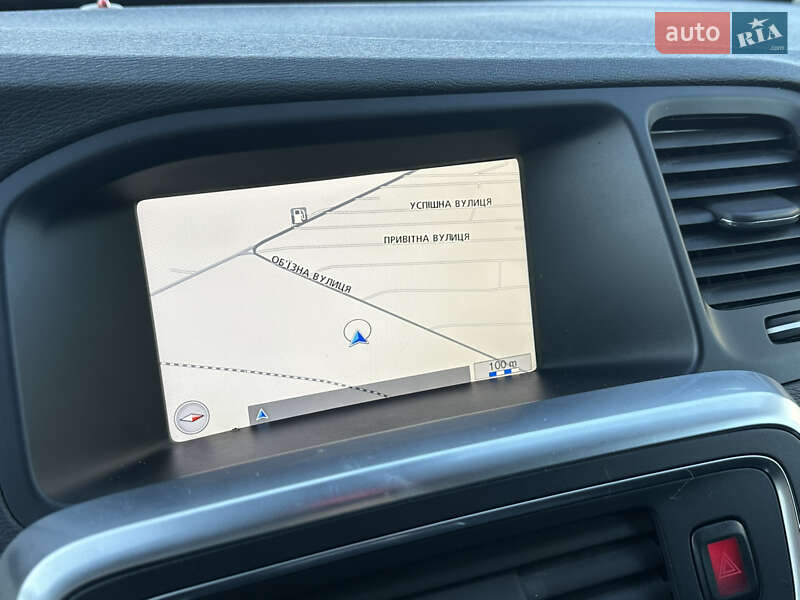 Универсал Volvo V60 2011 в Луцке