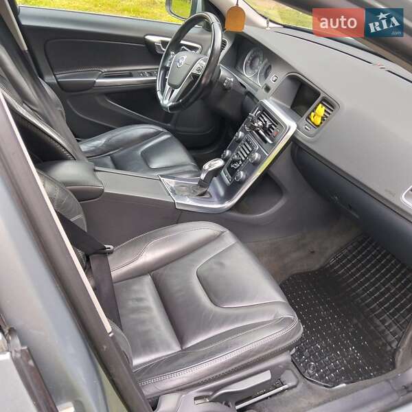 Универсал Volvo V60 2012 в Богородчанах фото 3 Универсал Volvo V60 2012 в Богородчанах