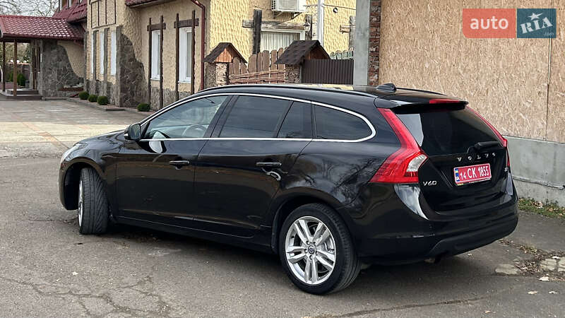 Універсал Volvo V60 2013 в Калуші