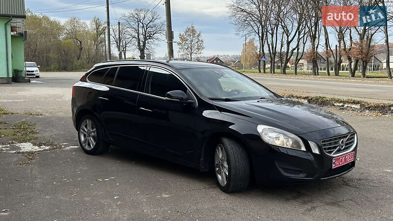 Універсал Volvo V60 2013 в Калуші