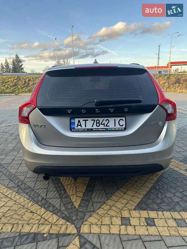 Универсал Volvo V60 2011 в Стрые фото 4 Универсал Volvo V60 2011 в Стрые