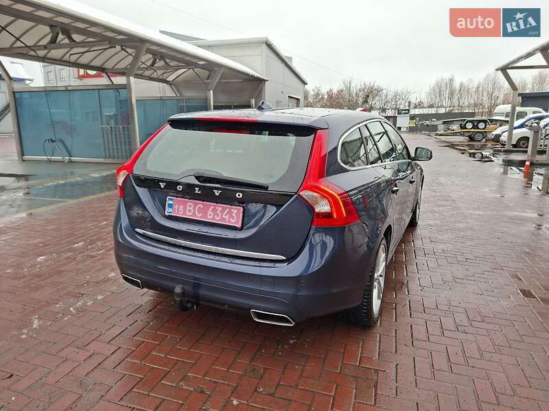 Универсал Volvo V60 2014 в Ровно фото 15 Универсал Volvo V60 2014 в Ровно