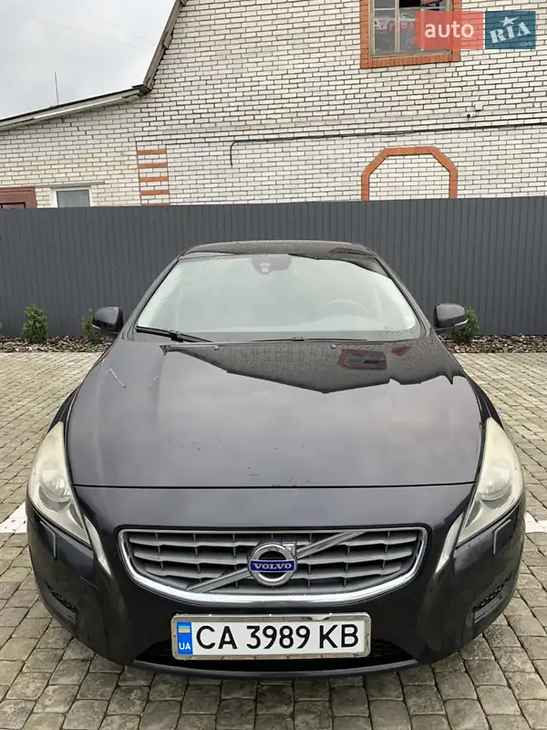 Volvo V60