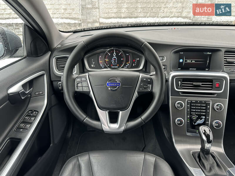 Универсал Volvo V60 2016 в Стрые
