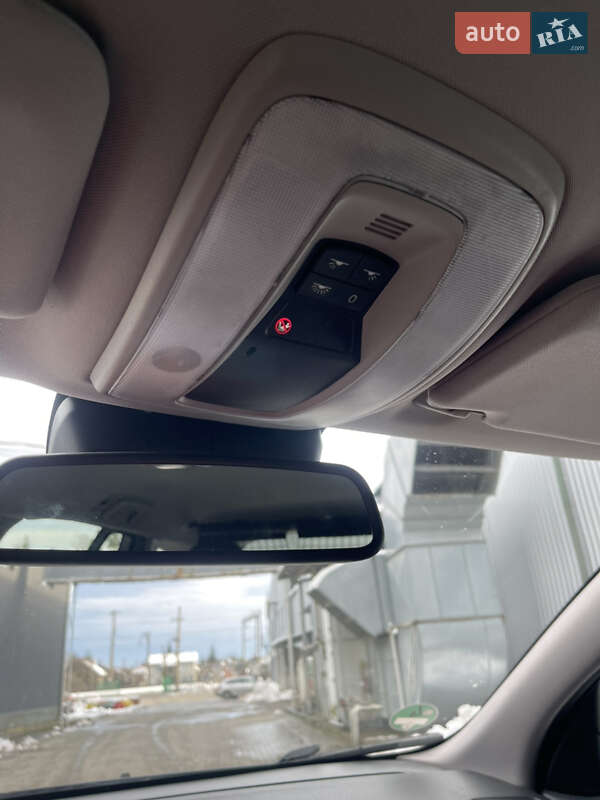 Універсал Volvo V60 2011 в Стрию