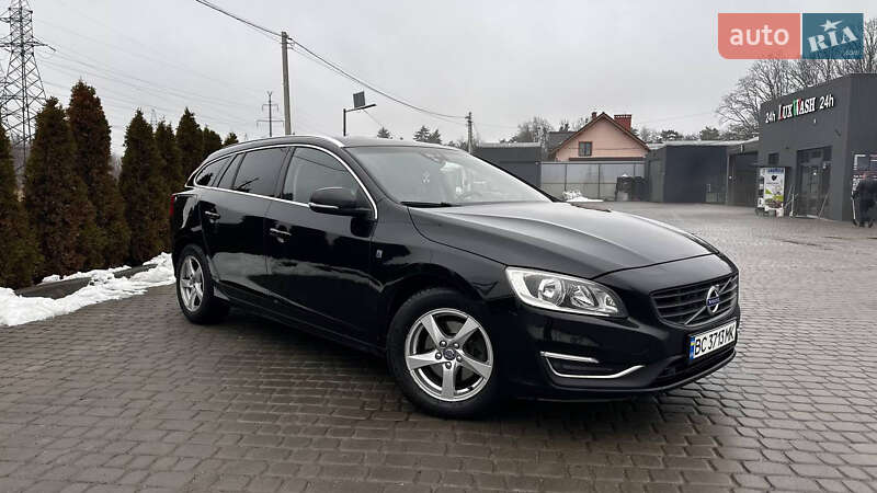 Універсал Volvo V60 2015 в Львові