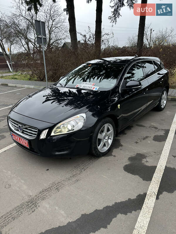 Volvo V60 2012 Volvo V60 2012