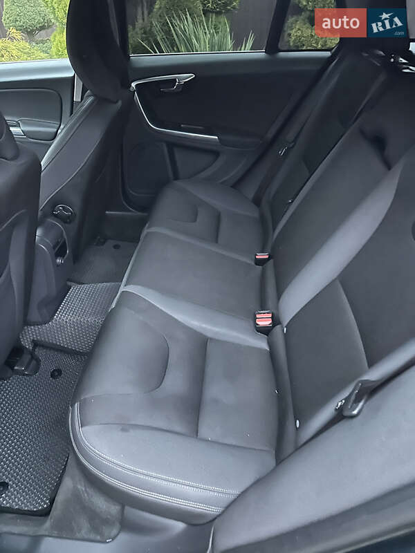 Універсал Volvo V60 2014 в Івано-Франківську фото 16 Універсал Volvo V60 2014 в Івано-Франківську