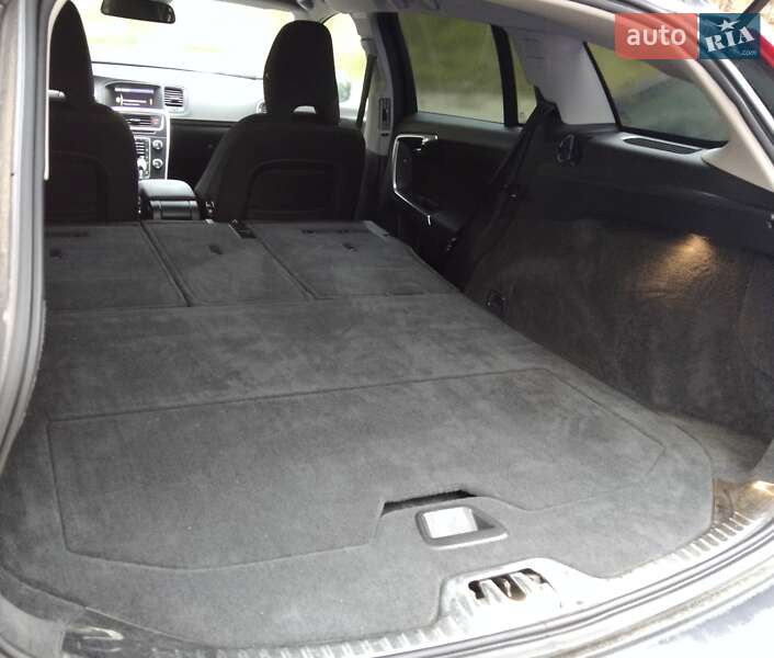 Универсал Volvo V60 2013 в Киеве фото 14 Универсал Volvo V60 2013 в Киеве