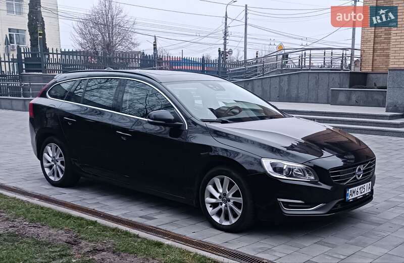 Volvo V60 2014