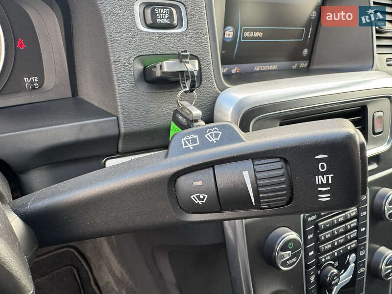 Універсал Volvo V60 2011 в Києві фото 42 Універсал Volvo V60 2011 в Києві