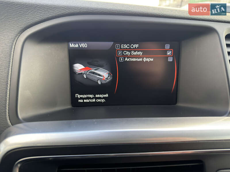 Універсал Volvo V60 2011 в Києві фото 47 Універсал Volvo V60 2011 в Києві