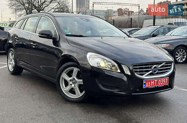Универсал Volvo V60 2011 в Киеве