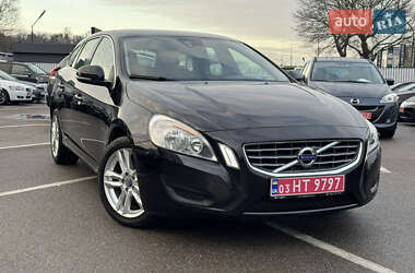 Універсал Volvo V60 2013 в Києві