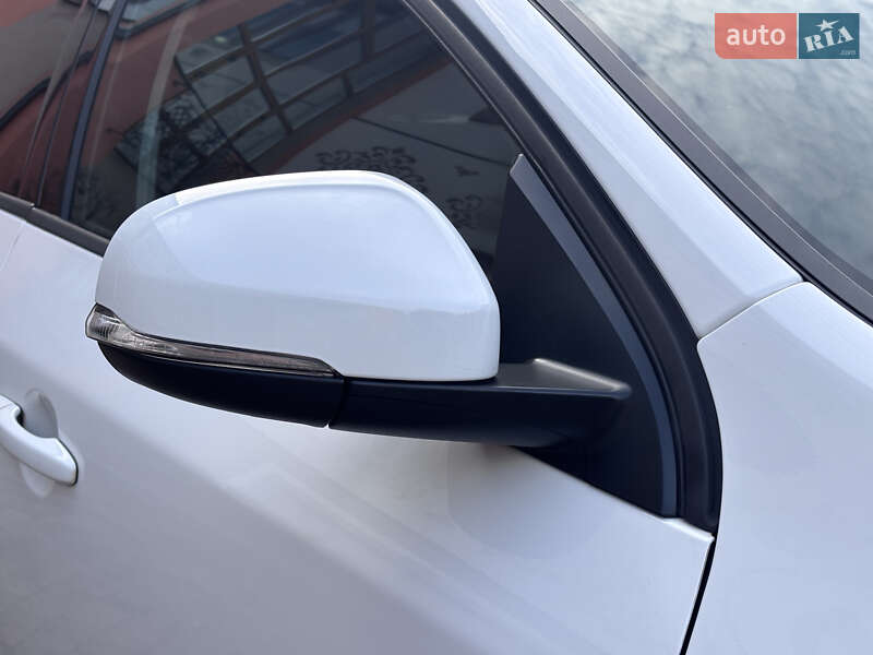 Универсал Volvo V60 2013 в Стрые