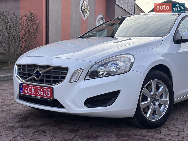 Универсал Volvo V60 2013 в Стрые
