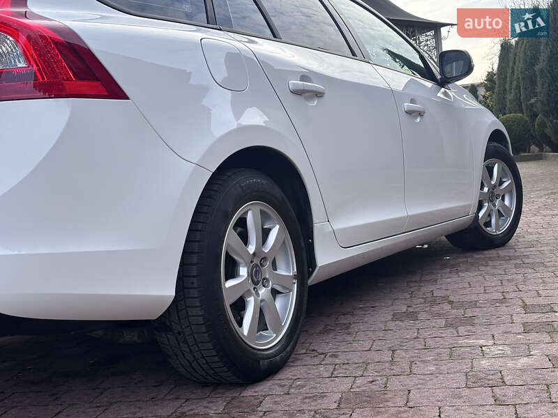 Универсал Volvo V60 2013 в Стрые