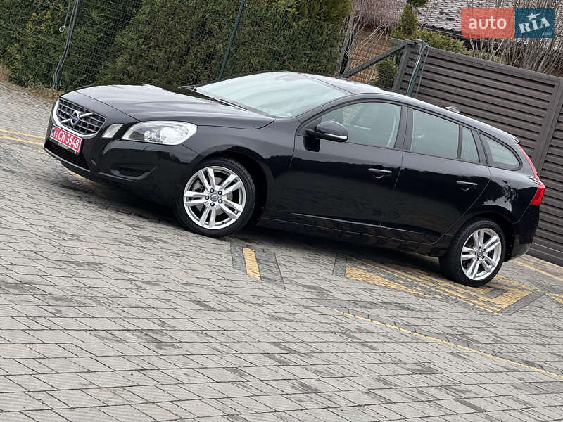 Универсал Volvo V60 2012 в Стрые фото 23 Универсал Volvo V60 2012 в Стрые