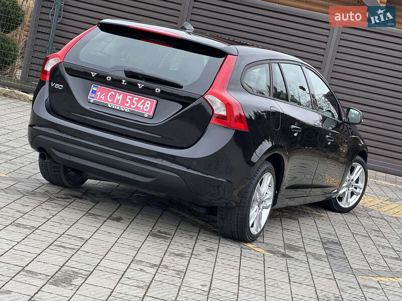 Универсал Volvo V60 2012 в Стрые фото 53 Универсал Volvo V60 2012 в Стрые