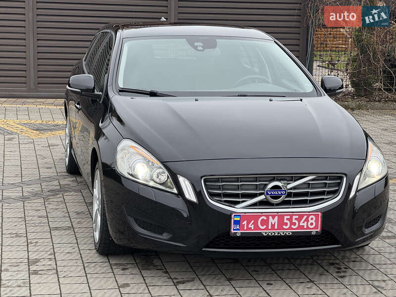 Универсал Volvo V60 2012 в Стрые фото 101 Универсал Volvo V60 2012 в Стрые