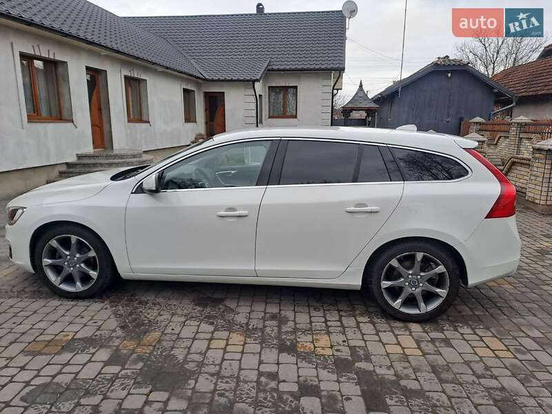 Універсал Volvo V60 2017 в Коломиї