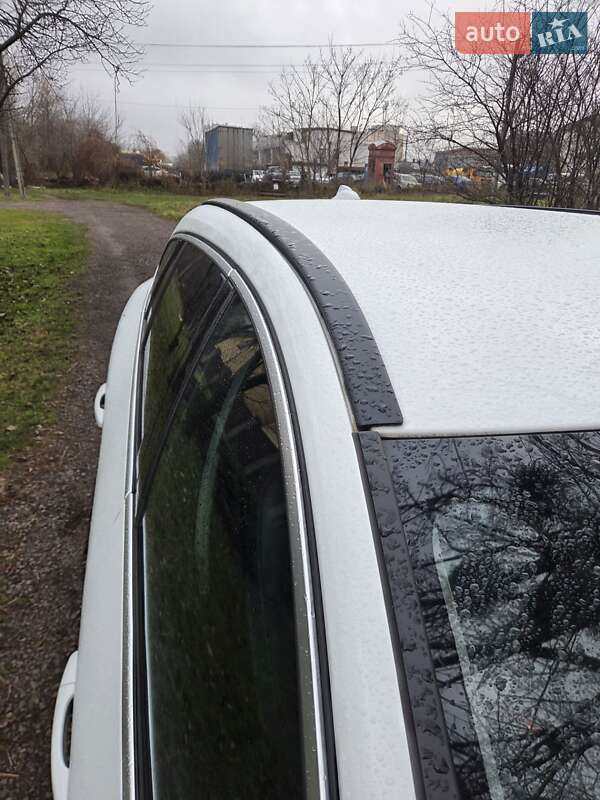 Универсал Volvo V60 2012 в Львове